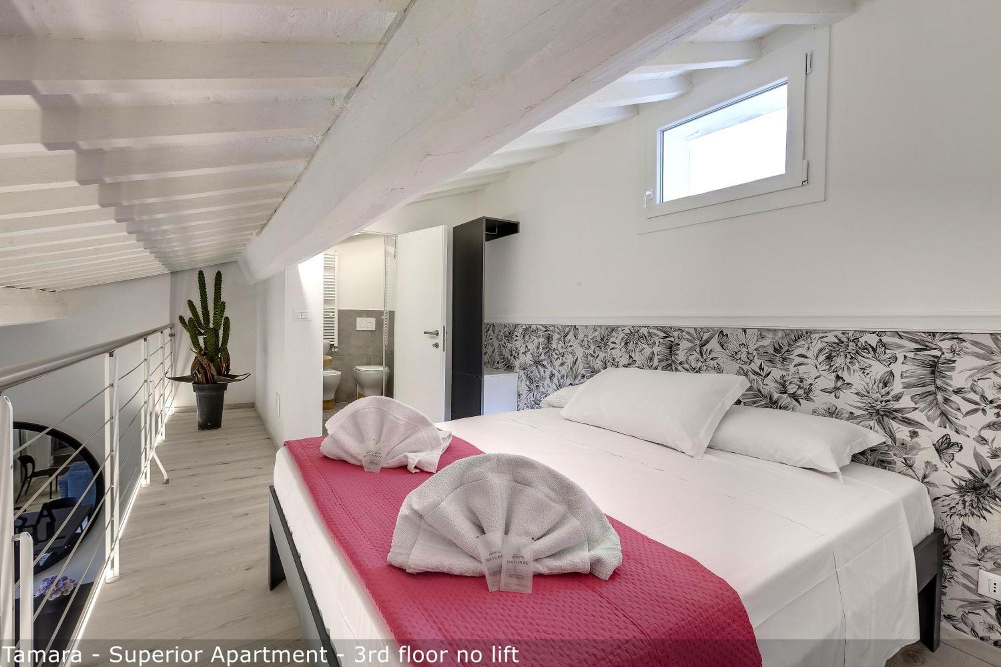 Tamara & Clotilde Apartments By Mamo Флоренция Екстериор снимка